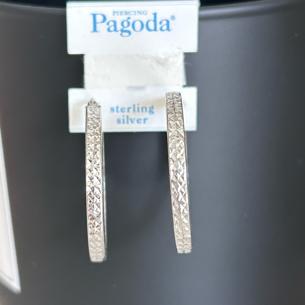 NWT Piercing Pagoda Silver Hoop Earrings!